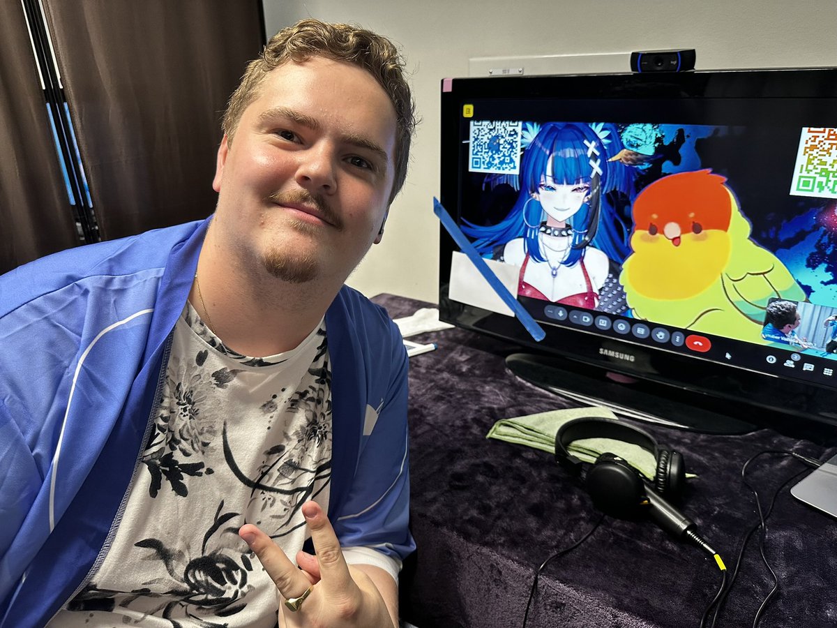 AlleB03's tweet photo. @IsaaCorva Good morning @IsaaCorva it was a blast meeting you and @MangoBtuber. Huge inspiration behind my vtuber avatar. From the upcoming barnowl vtuber. https://t.co/zOEK8Sj4a1