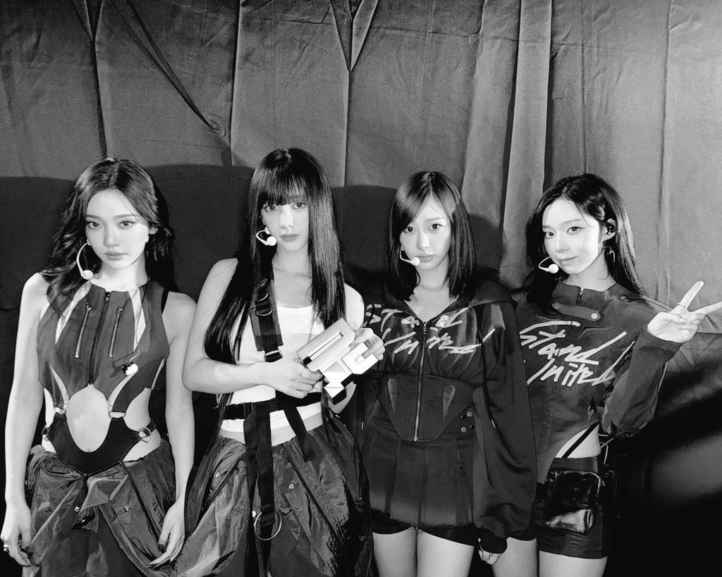 gijcelle's tweet photo. 𝘋𝘢𝘳𝘬 𝘈𝘳𝘵𝘴 https://t.co/q5MLGkFa0L