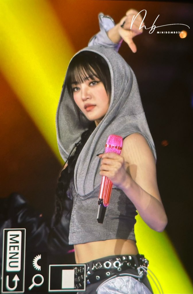 minibomb0311's tweet image. 250727 민니 프리뷰
SBS 가요대전❤️❤️❤️
Goodthing👍🏻👍🏻👍🏻
#IDLE #GIDLE #여자아이들 #아이들 #민니 #MINNIE #มินนี่