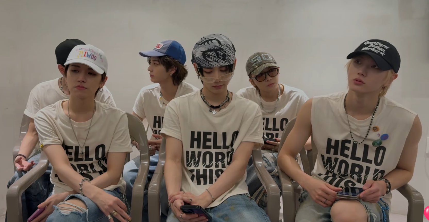 boynextdoor who ラキドロ weverse ユニバ　  イハン BOYNEXTDOOR - BOYNEXTDOOR No Genre weverse album イハンの