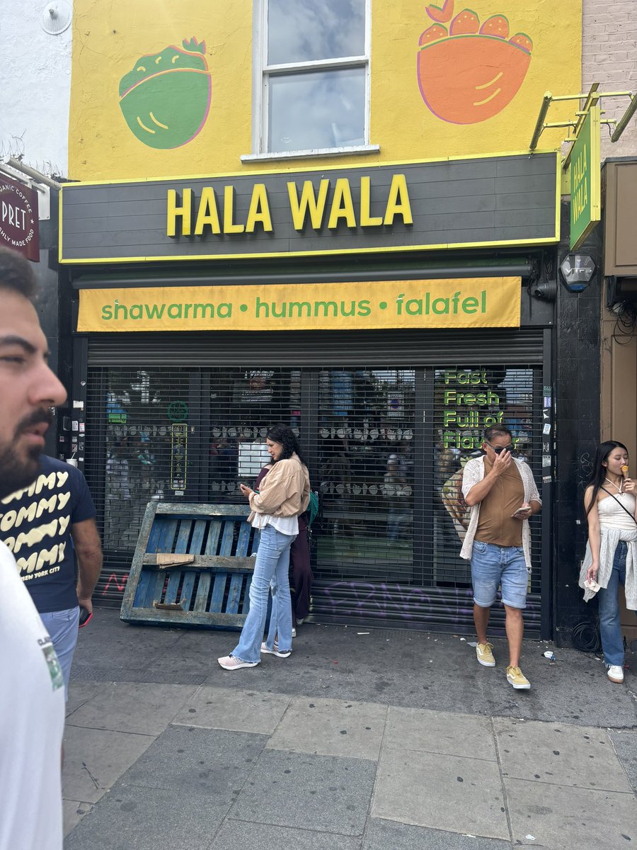 DEREISS_'s tweet image. Hala Wala has shut down. What an awful start to the day