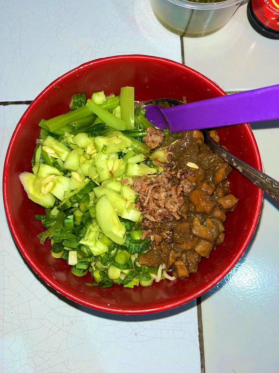 Mie ayam buatan sendiri emg enak bgt