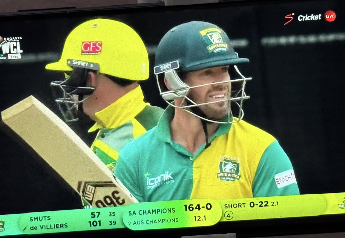 NaeemahBenjamin's tweet image. Back to back hundreds and this one off only 39 balls. 2 balls less than the one against England. Insane 💥💥💥