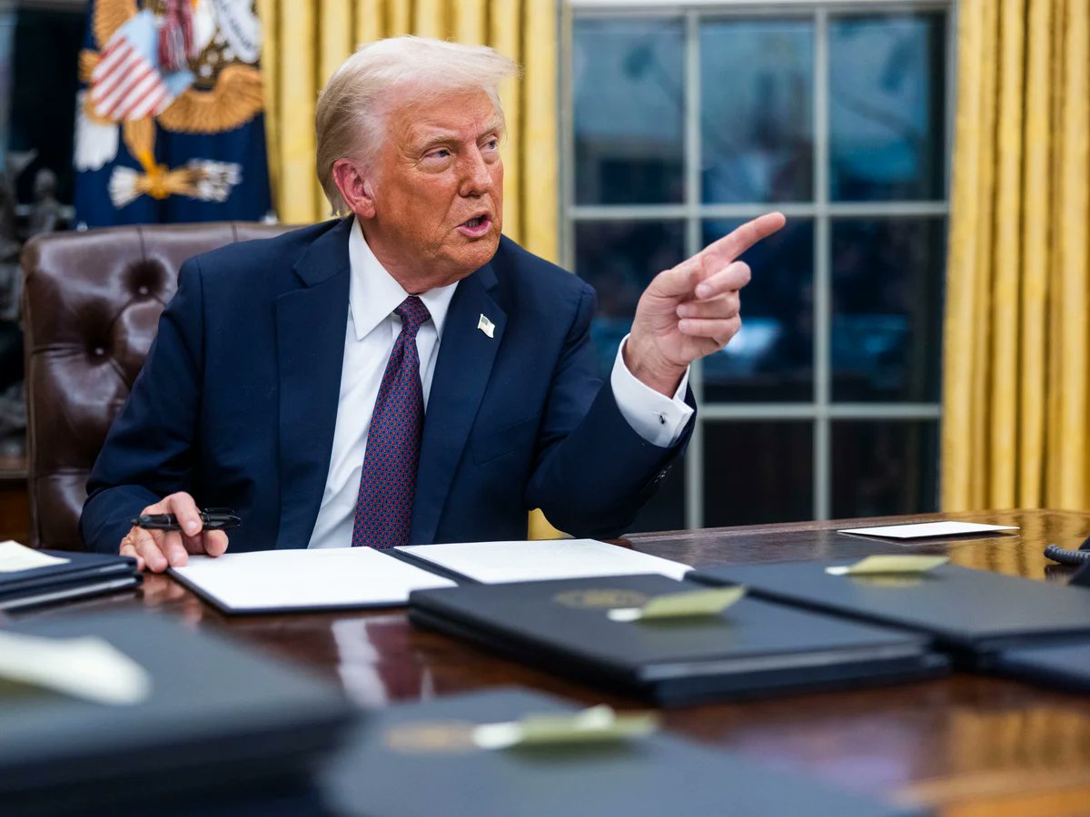 OmegaSoft4WT's tweet image. Trump 대통령 1. 윤대통령 존경한다 2. 만나서 대화하고 싶다 3. 중공이 한국선거에 개입했다 / 플라이츠 측근이 T통 발언을 한국 13인에게 전달 (관세는 니들하기 나름이다도 암시)