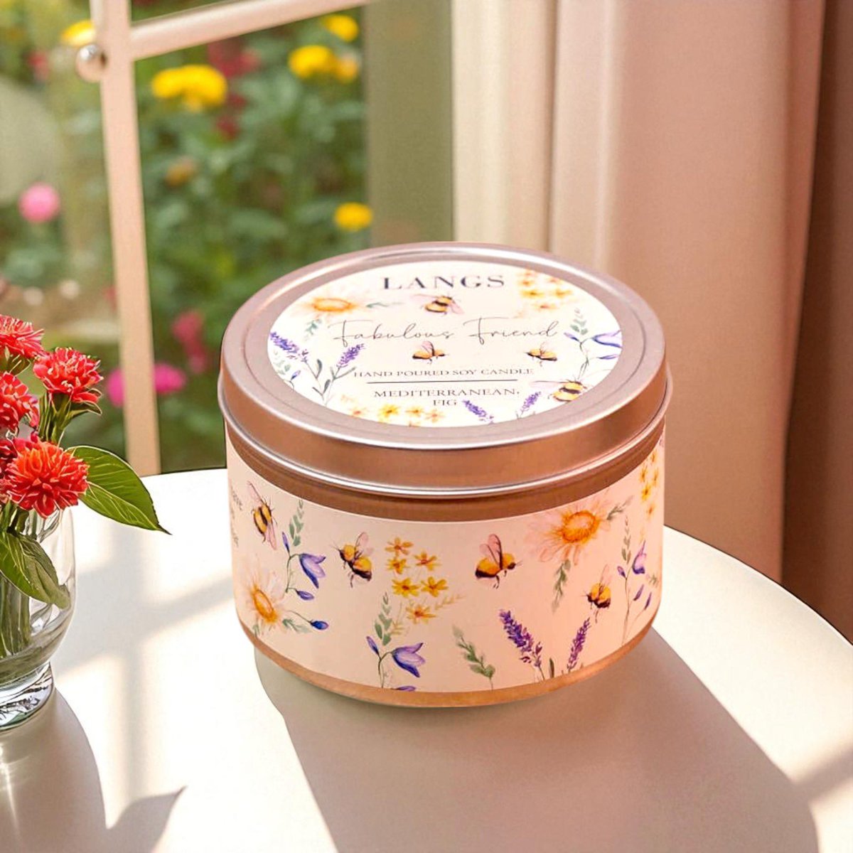 LumpyandFriends's tweet image. Just arrived new candles and diffusers 💐
Soy Candles and Luxury Passion Diffusers with Robins, Bees, Garden Birds and Flowers….with lovely words on 🌺
mrlumpyandfriends.com/candles-diffus…
Worldwide postage available 🙏