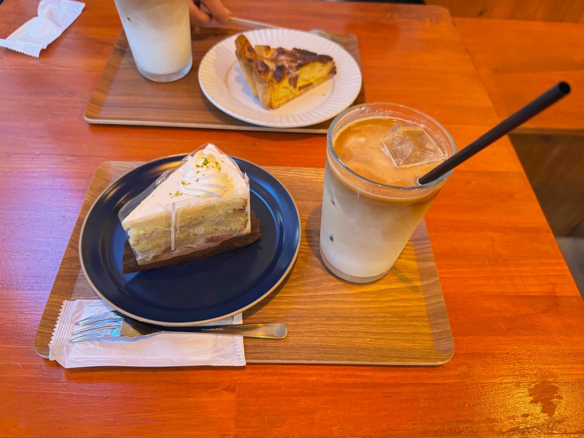 _aremokoremo_'s tweet image. NEREID COFFEEに行ってきたよ
夕方6時以降もやっているところは助かる〜
instagram.com/nereidcoffee/