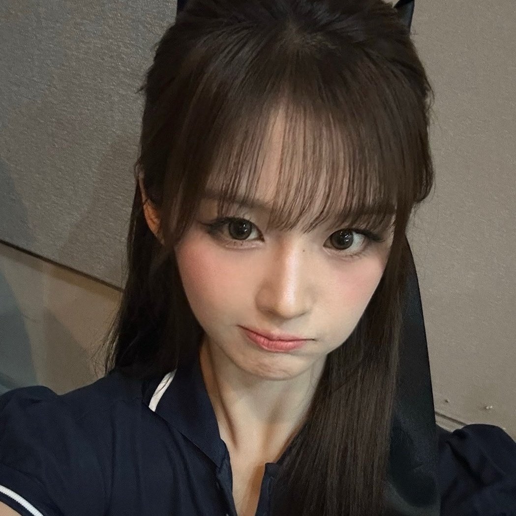 SULLYOON_1's tweet image. ソリュンのぷく顔が可愛すぎるので全人類見て____👼🏻👼🏻👼🏻👼🏻👼🏻👼🏻👼🏻👼🏻👼🏻
#NMIXX #엔믹스
#SULLYOON #설윤
