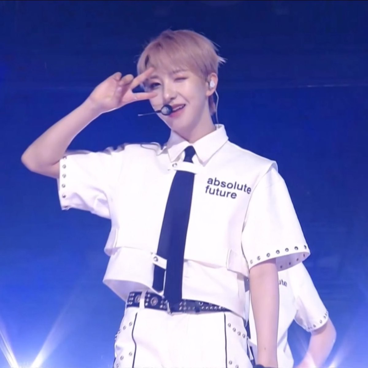 HRJFEED's tweet image. helfu bridge #renjun we love you so much