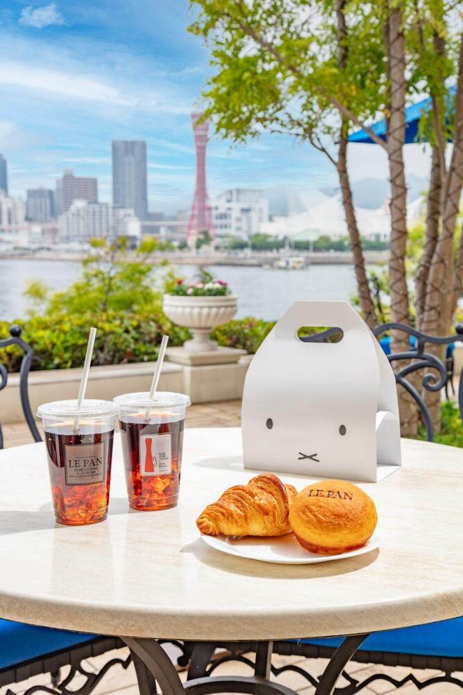 ミッフィーの夏イベント、神戸ポートタワーなど神戸港周辺で - 限定スイーツや街中アート - fashion-press.net/news/135948