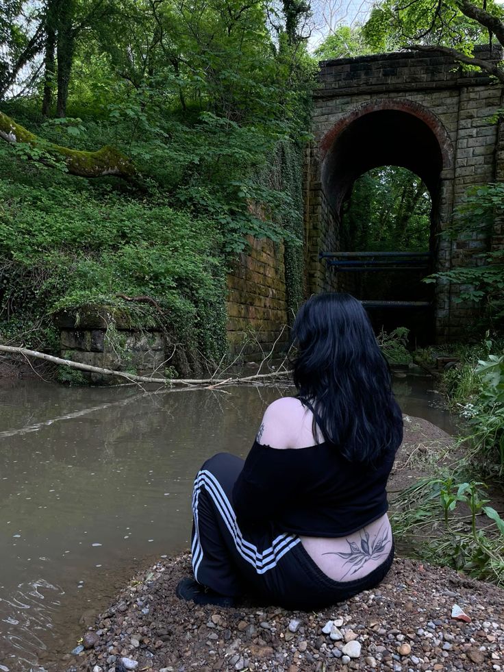 gothterroraura's tweet image. 
