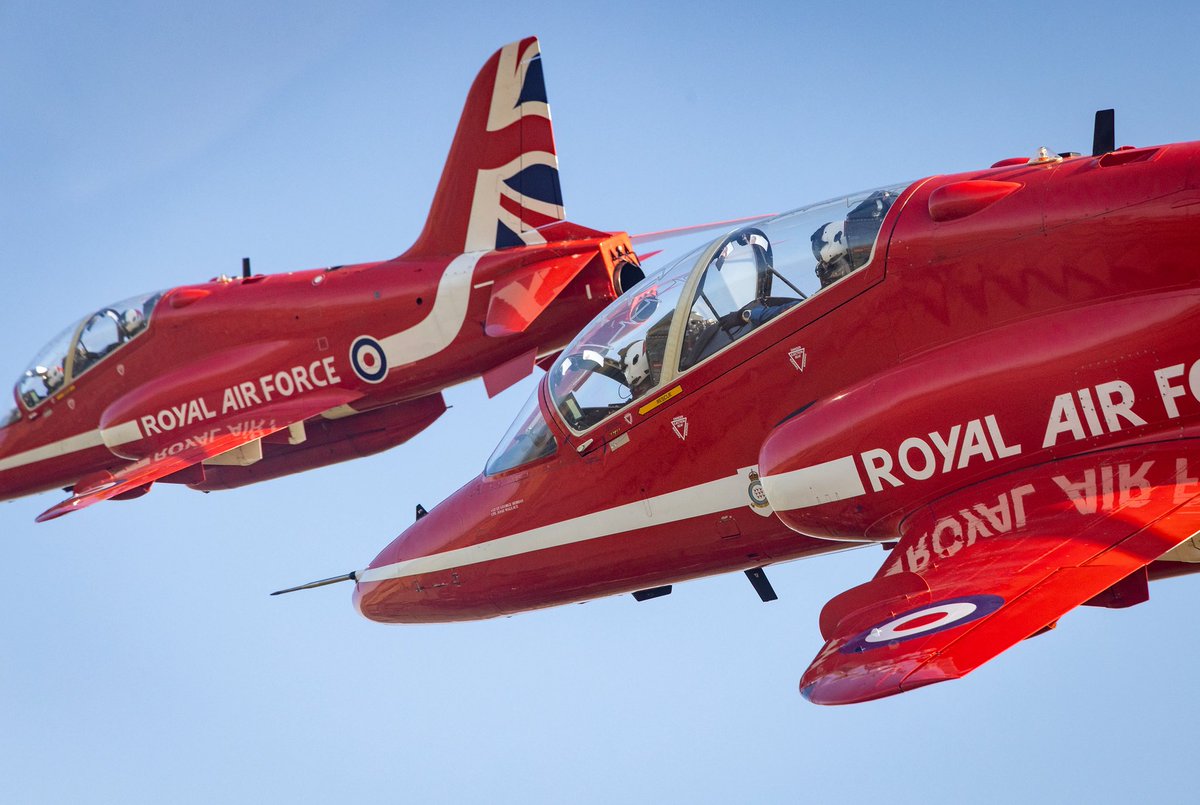 rafredarrows's tweet photo. Schedule for Sunday, July 27:

🔴 1500 - Display Old Buckenham Airshow

#RedArrows | #OldBuckenham | #RAF https://t.co/y42Cc8XQ1l