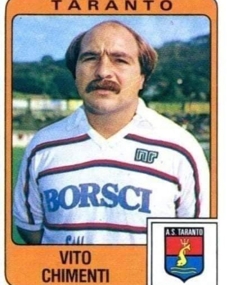 Extraño los días en los que el goleador de tu equipo se veía asi y no como un cosplay de Derek Zoolander. Gloria y loor al gran Vito Chimenti, que solo tenía 31 años cuando sacaron esta foto.