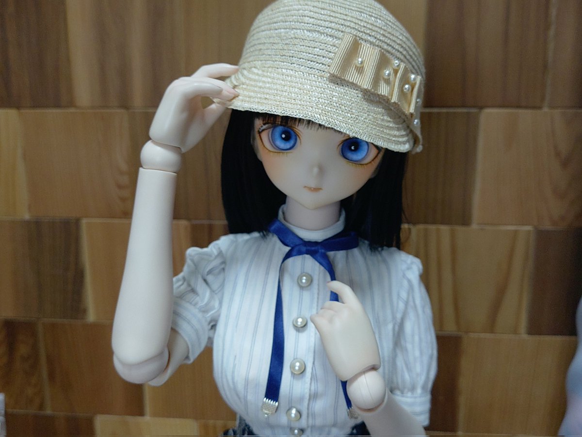 shiratorisan_V2's tweet image. 服そのまんまだからあれだけど、可愛い帽子も買ってみた✨
鍔広ばっかりだったからねw