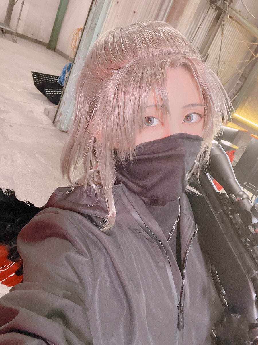 🔫で絆してきた！
クソ暑だったけど楽しいメンバーで最高でした🫶

※ゲーム内衣装
 #0727ｱﾁｱﾁ鴉併せ