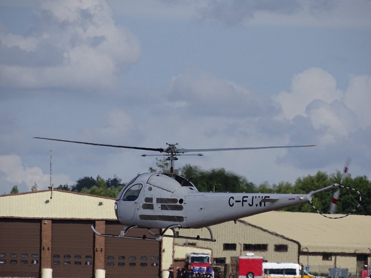 CliveBranch's tweet image. Chopper collection at last weekends @airtattoo 2025
@johnbilcliffe
@NWSAcaster
@wesleyb1989
@DavidWilding271
@JordanWeir45
@window_planes
@CraigHughes123
@Caz801
