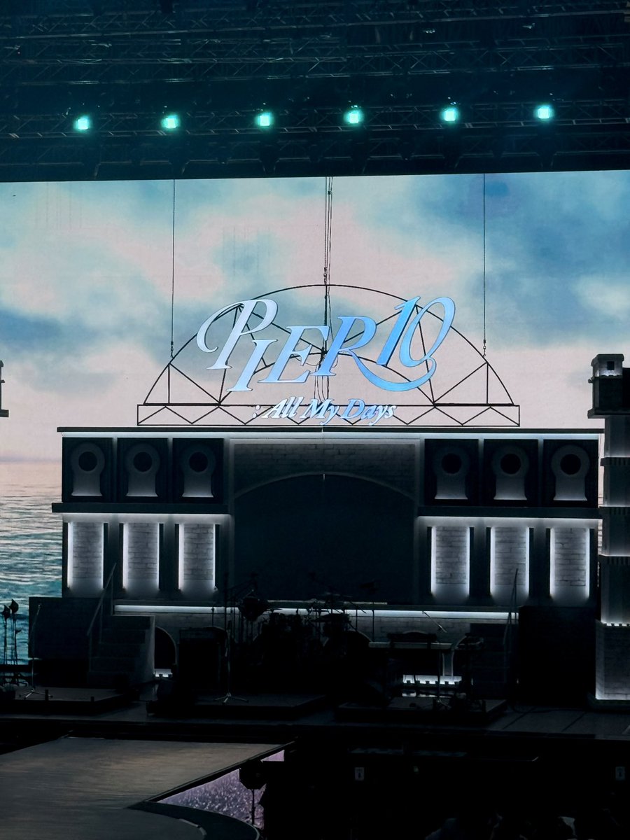 hyunn_ei's tweet photo. PIER10 행복했슨💚 https://t.co/GqVA22vKiZ