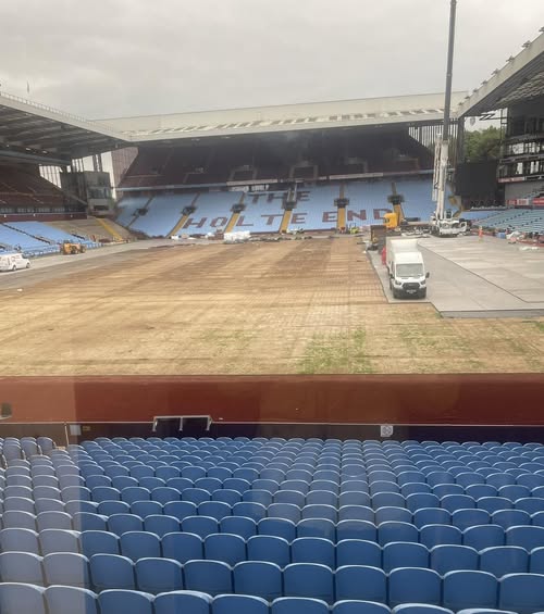 Villamad5's tweet image. Think the pitch might need relaying before Newcastle. 

#avfv