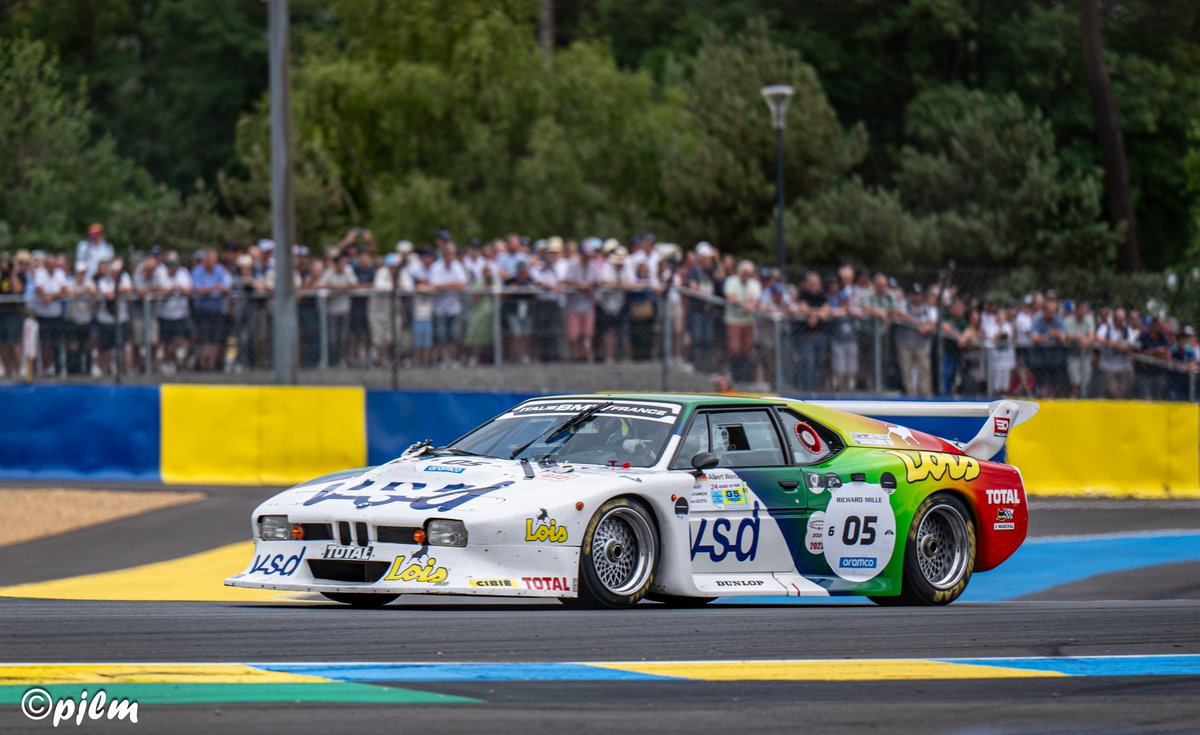 pjlm2's tweet image. #GoodAternoon #BMW M1
@Rinoire @sanwebal @gmracingblue @GordonMercedes9 @munimula51 @ColinBull24 @Tjalo33 @EightMike @juanxj56 @jim_knipe @JF_L4C0MB3 @jeffjthompson @junjokerando @Oscarol95842891 @orsoladelzenero @Hmp944Peters @HitoshiH5 @KouichiKawata @ren_119 @Noton28760553