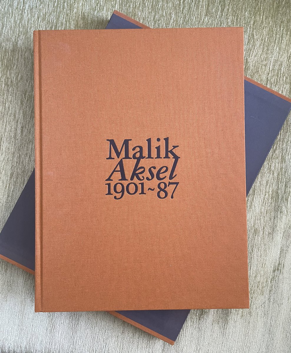 hattatberk's tweet image. Malik Aksel kitabı; Beşir Ayvazoğlu imzasıyla. Kütüphanemden.