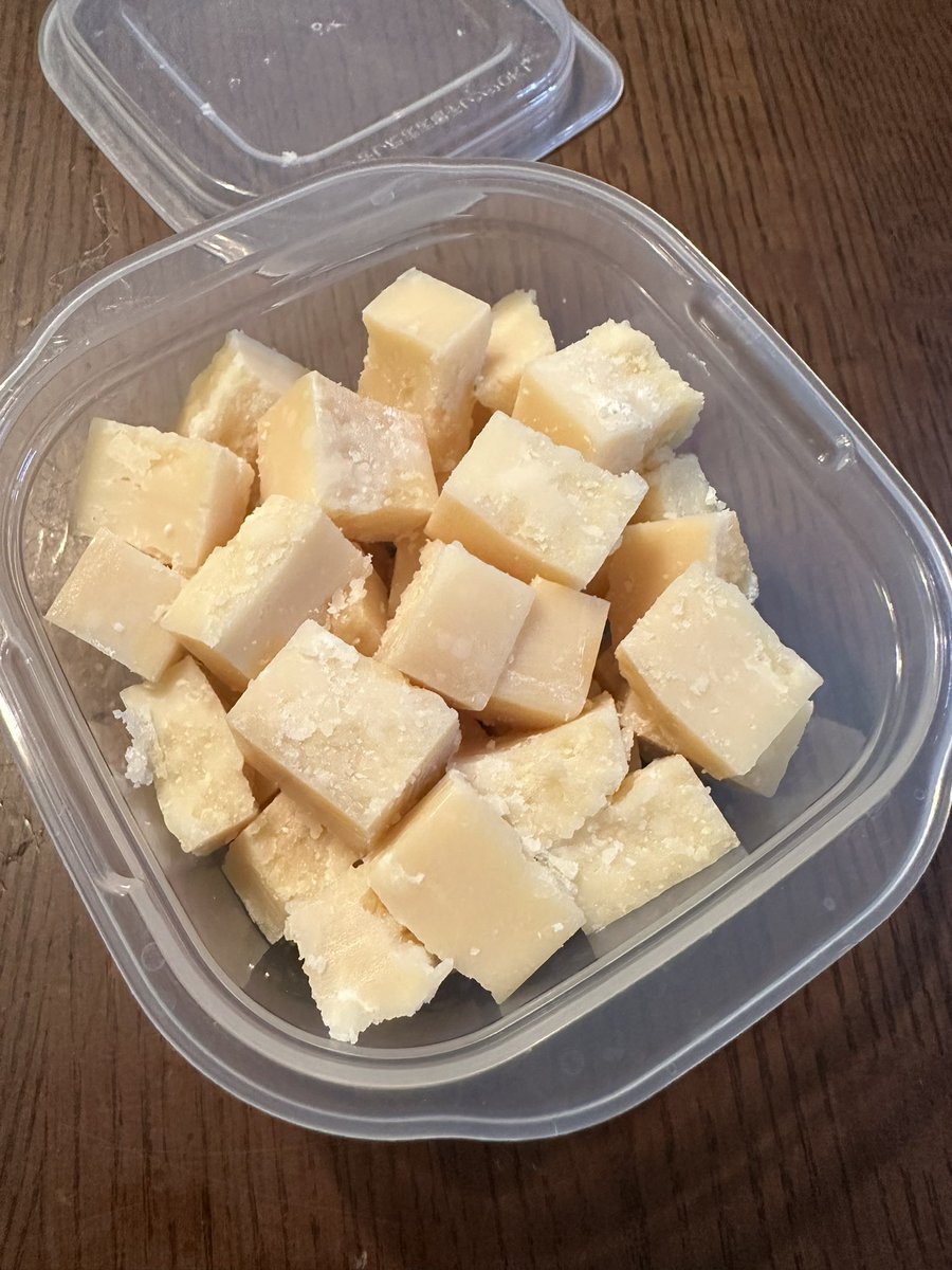 akito9n's tweet image. おやつ仕込んだ
弁当仕込んでません