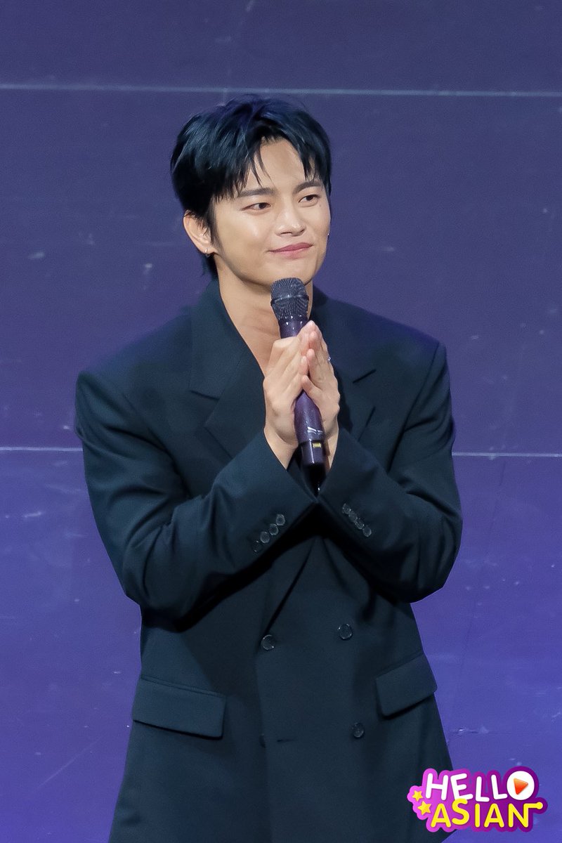 Hello_asian's tweet photo. “ซออินกุก” มาแล้วจ้า!! ในงาน“2025 SEO IN GUK ASIA FANMEETING TOUR IN BANGKOK 'Heart Cookie'”
#GlobalFanC #서인국 #SEOINGUK #ซออินกุก #하트쿠키 #HeartCookie #SeoInGukXFanmeetinginBKK https://t.co/0wgz7ttZ79