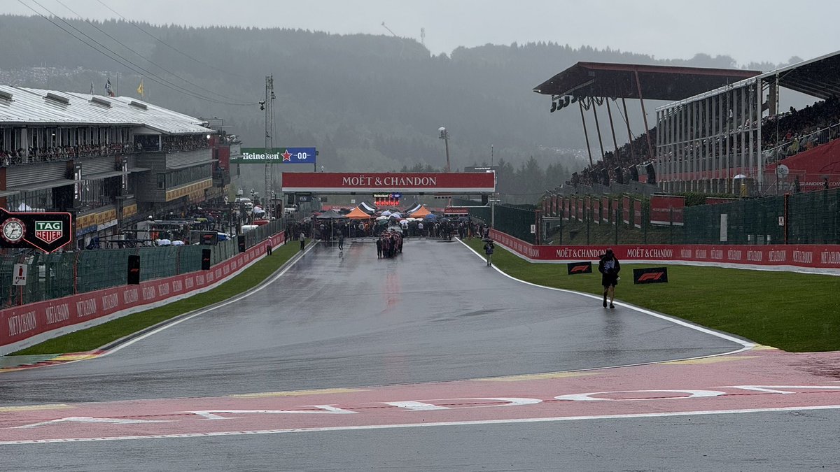 写真家 柏木龍馬 SUPER FILM 55〜61号 𝗥𝘆𝗼𝗺𝗮 𝗞𝗮𝘀𝗵𝗶𝘄𝗮𝗴𝗶 ツインテ超絶好き (@vaillant5) / X