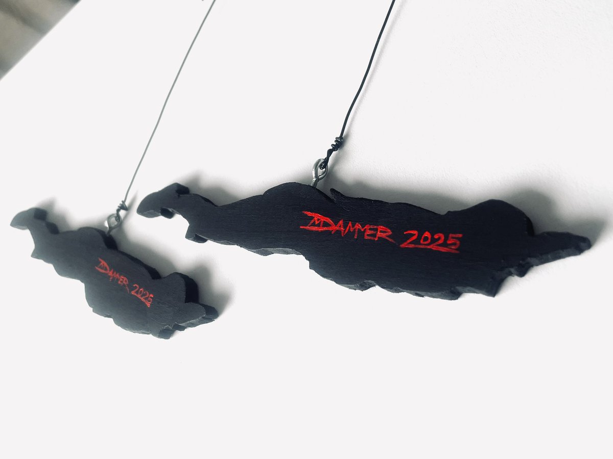 Merry Mission: Impossible Christmas in July! Two Ethan ornaments up for sale. I know the price is a bit high, but I’m trying to sell these for $150 each (free shipping). Lots of time, hard work and love go into making these custom, hand-painted pieces. DM if interested. Thanks!
