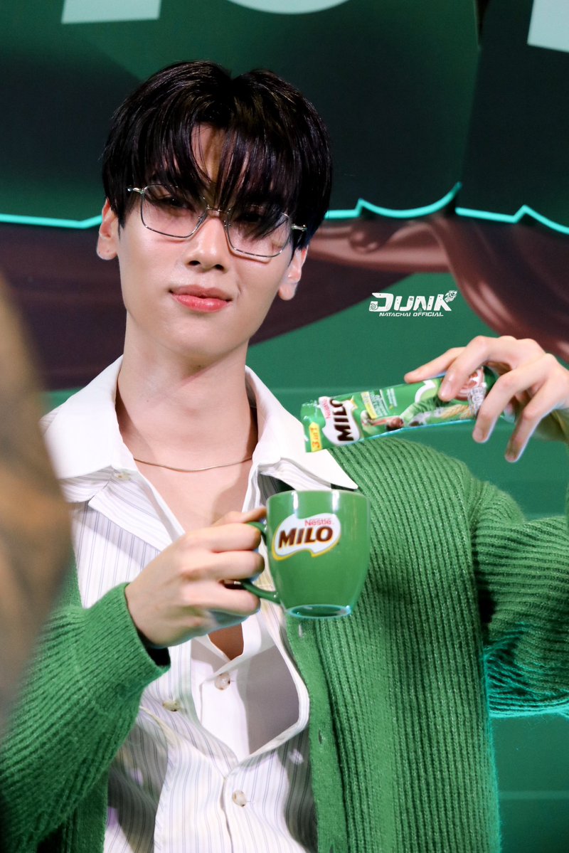 Dunk_OfficialTH's tweet image. ขอบพระคุณทาง MILO THAILAND และ ห้างสรรพสินค้า Big C Supercenter, Phenix Pratunam ที่ได้จัดกิจกรรม #MILOMMMxDUNK ให้แฟนคลับได้มาร่วมกิจกรรมกับ @dunknatachai #dunknatachai ในวันนี้ด้วยนะครับ 🙏🏻💚
และขอบคุณทุกกำลังที่มอบให้ดังทุกช่องทางด้วยนะครับ…