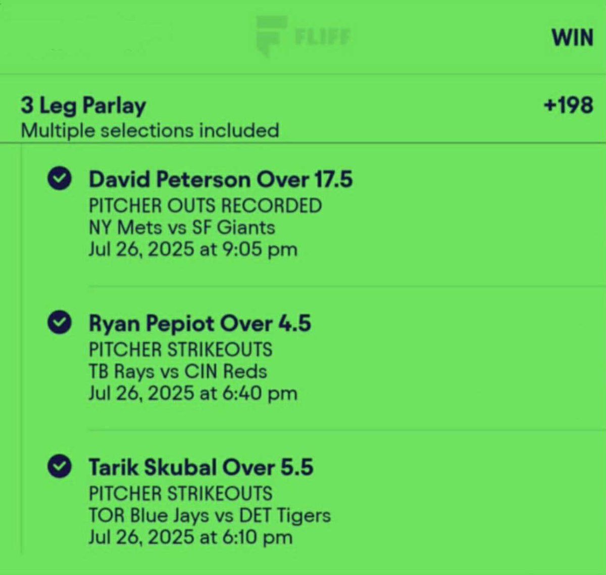 Ghost24966's tweet image. What a beautiful day in @CristinaBets cord🤑🤑🤑🤑 20 dollars to win 210 on that homerun parlays those how it's done!