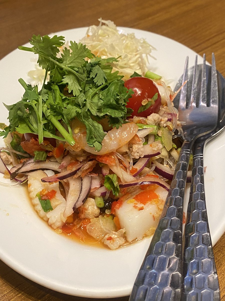 666nao999's tweet image. 今日の打ち上げタイ飯