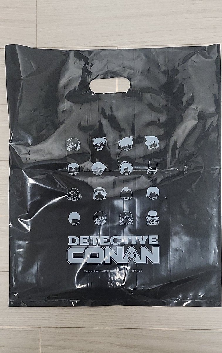 이렇게 생겼습니다