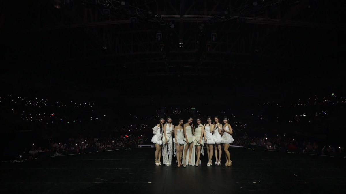 honeycomb824's tweet image. จบไปแล้วกับงาน Glow up Glam up Concert ✨
ขอบคุณแฟนคลับทุกๆคนที่มาร่วมเป็นส่วนหนึ่งในความทรงจำดีๆแบบนี้ไปด้วยกันนะคะ ขอบคุณทุกๆการสนับสนุนจากทุกๆคนค่าาา 🫶🏻🩷
ท่านไหนที่ได้สิทธิ์เบเนฟิตต่างๆ อย่าลืมไปรับสิทธิ์กันน้าาาา~
#GlowupGlamupConcert
#JennisOprasert
#KaewNatruja…