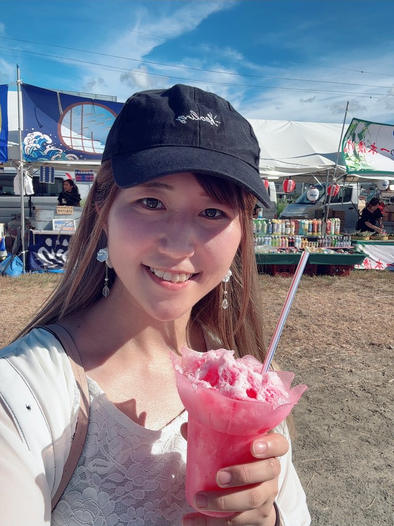 有言実行✨️
いちごのかき氷食べたよォ🍧