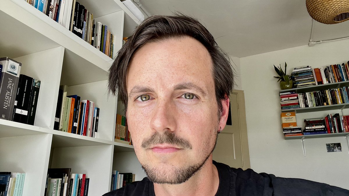 Some Controversial Bookish Opinions and Advice for Newbies | 10K Q&amp;A
youtu.be/Su4m6EKPCFo
