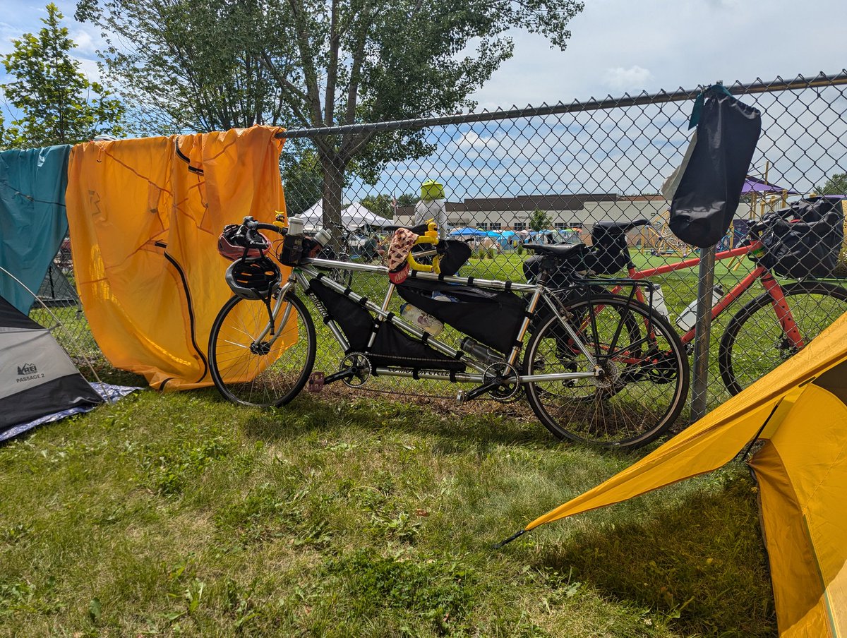 passthehashbrwn's tweet image. While you guys were arguing about SharePoint and FireBase I biked 400 miles on a tandem