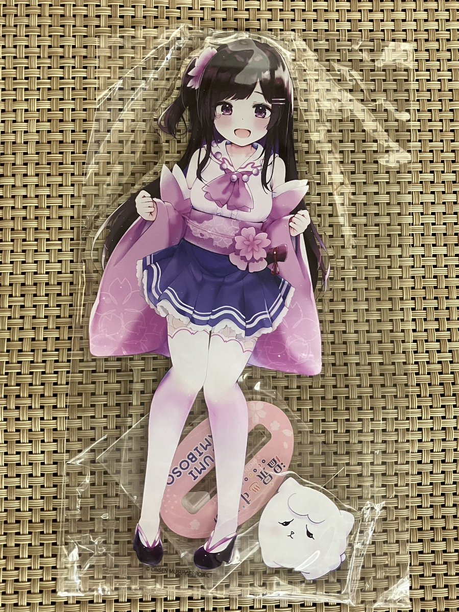tsuboyakashiho's tweet image. 遠い所、いつも道後♨️にお越し頂きありがとうございます😊😊
大きい日由美ちゃんアクスタ✨素敵💓です✨かわいい😍😍
ご奉納もありがとうございました🙇♀️😊
#南房総日由美 ちゃん💕
#温泉むすめ