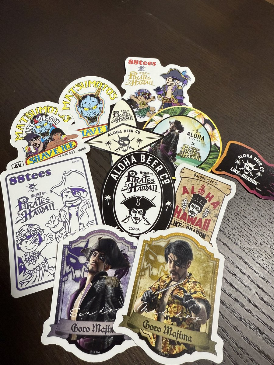 _M56__K's tweet image. どこに…貼ろうか…
