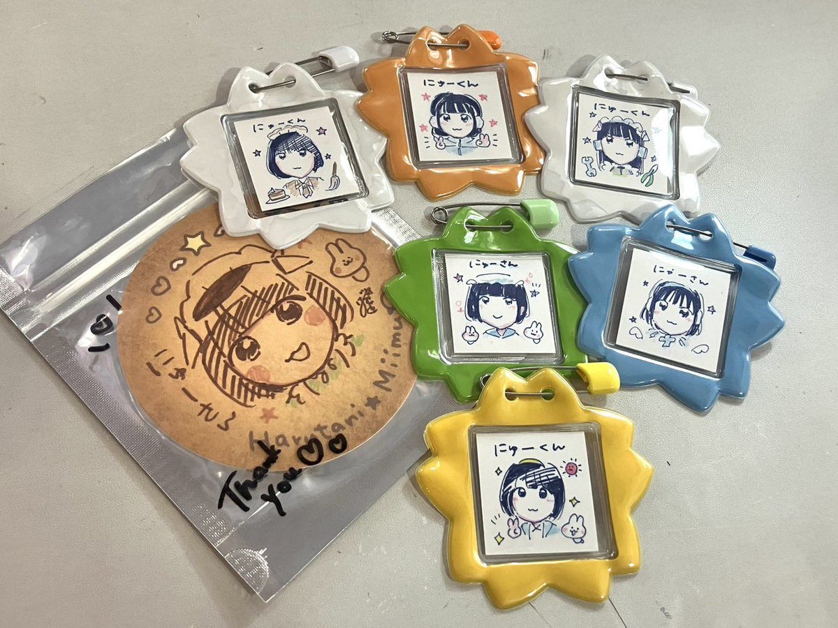 selectshopten2's tweet image. 【🏰tenten城イベント】
⭐️ステキなお客様💫
にゅー様
(@K_night_Mk2)
ご来店頂きありがとうございました❣️
↓
🎉お楽しみ会イベント🎉
illustrator はる谷。様
(@harutaniman)
🌟似顔絵&チェキ受付
🌟10周年画集発売
🌟おほしさまくじ
🌟お名前バッジ似顔絵
🌟トレカ似顔絵