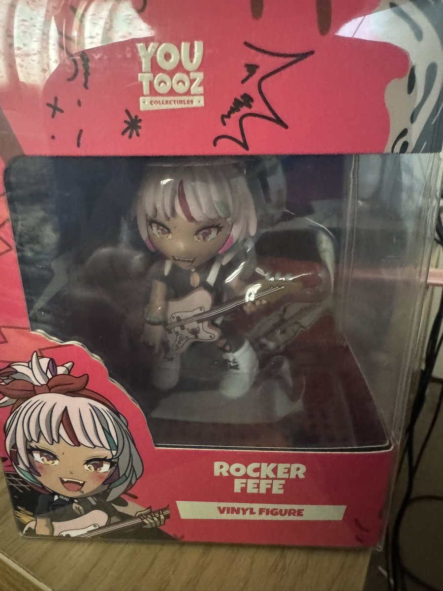 TyeresRam21's tweet image. Thank you @youtooz for getting another cool vinyl and this time it the amazing rocker 🙏🏿💗🥹@CovfefeChan I love this so so much and thank you once again