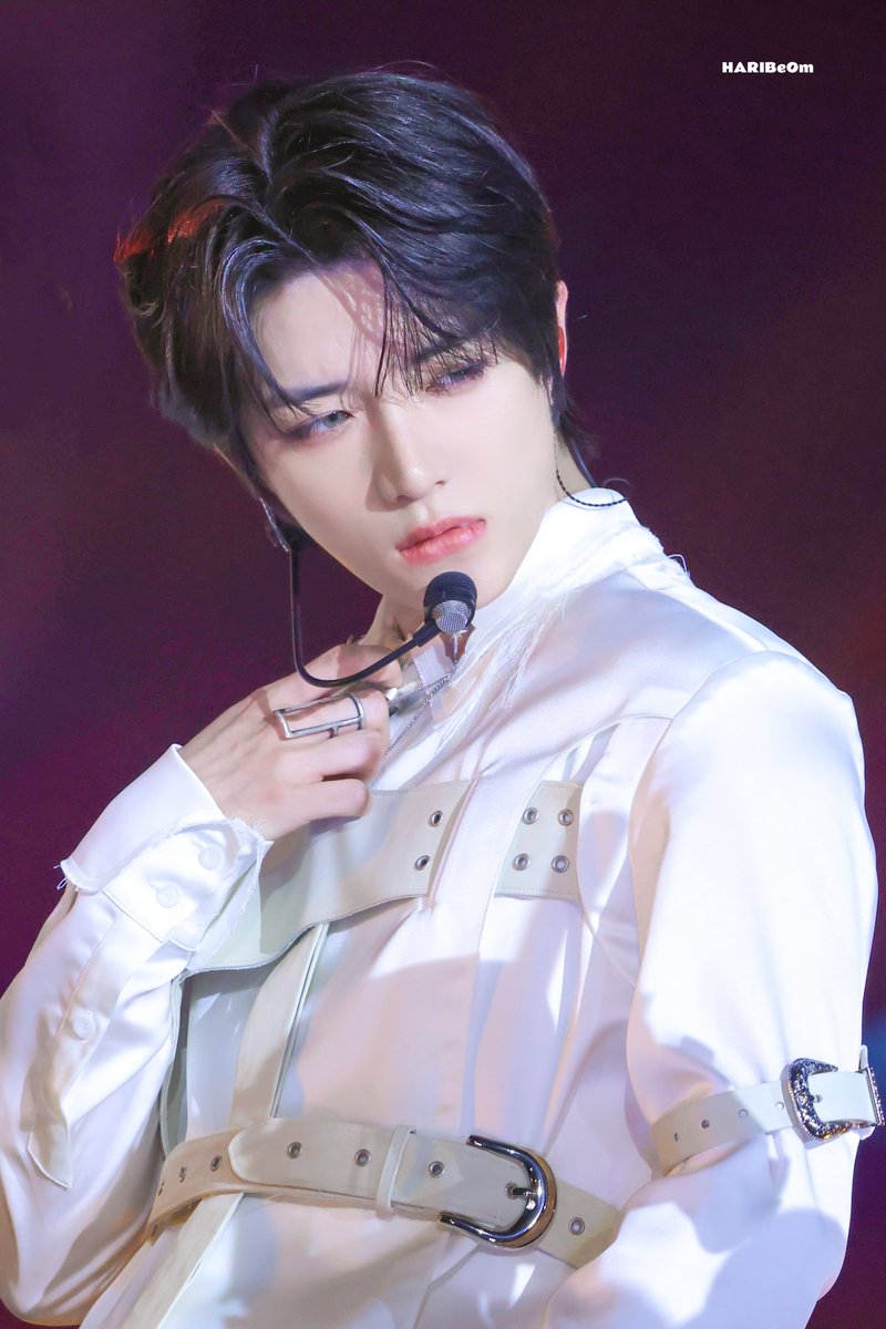 HARIBeOm_313's tweet image. εïз 250727 εïз SBS SUMMER 가요대전
#투모로우바이투게더
#범규 #BEOMGYU #TXT_범규
#TXT #TOMORROW_X_TOGETHER #ボムギュ
