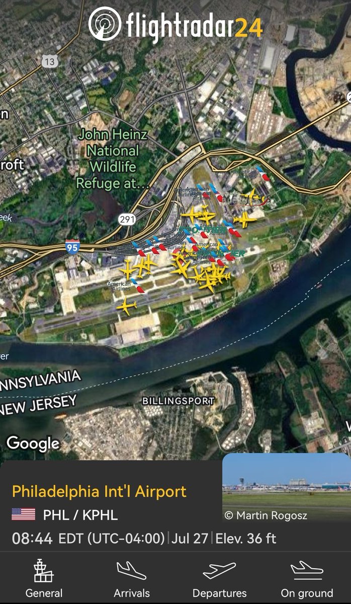 Runway_Report12's tweet image. Ground Stop issued by the #FAA at Philadelphia International Airport (PHL) due to bad weather.
#flightdelays #badweather #Philadelphia #Pennsylvania