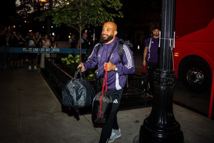 UnitedsUpdate's tweet image. 🚨 Rúben Amorim confirms Bryan Mbeumo will miss the upcoming pre-season match against Bournemouth. The hope is to have him back for the final game against Everton. #MUFC
