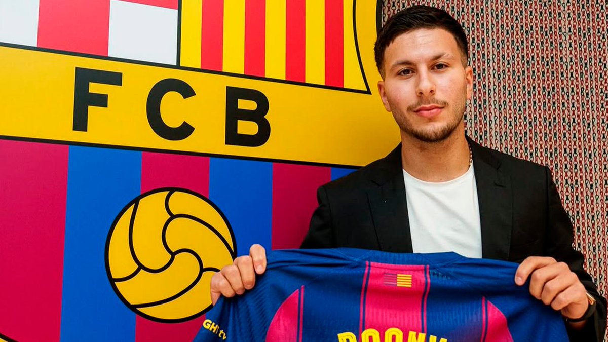 AntonioMango4's tweet image. 🇸🇪Roony Bardghji (19, 2005)
Scoreing on his unofficial Barca debut is lovely to see.
Was slightly worried that chances would be hard to come by for him but if he keeps turning up in pre-season he will deserve his chance!
Good Luck fella!
