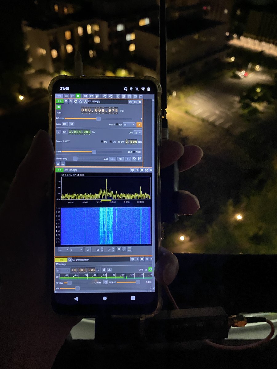 atake's tweet image. KTWR GUAM 9975kHz Japanese (B Japan - Friendship Radio)
Target: Japan
Tx: Merizo 🇬🇺(100kW Az345)
12:42UTC (21:42JST)
Rx: Nooelec NESDR SMArTee v2 + Ham It Up Nano + ANT500 Telescopic Antenna (88cm)
w/SDRangel for Android
#DXing #短波放送 #フレンドシップラジオ #KTWR #shortwave