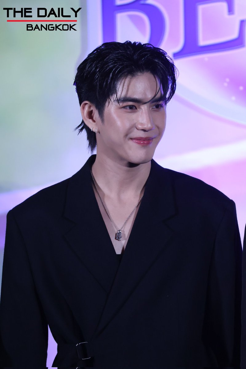 thedailybkk's tweet image. 'ซี-ทวินันท์' ร่วมดูตอนแรกซีรีส์ "ทํานายทายทัพ My Magic Prophecy" ในงาน "ทํานายทายทัพ Let the Magic Begin"
#MyMagicProphecyEP1
#ทำนายทายทัพ
#sea_tawinan #jimmysea #จิมมี่ซี