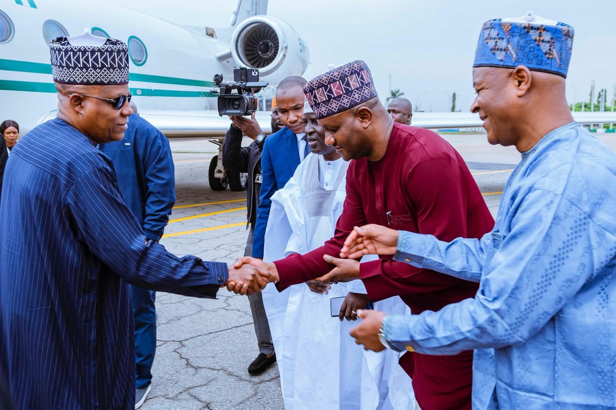 SadeeqKurbe's tweet image. STATE HOUSE PRESS RELEASE

VP @Shettima To Represent Nigeria At 2nd UN Food Systems Summit In Addis Ababa

The Vice President, Senator Kashim Shettima, has departed Abuja for Addis Ababa, the Ethiopian capital, to represent Nigeria at the second United Nations (UN) Food Systems…