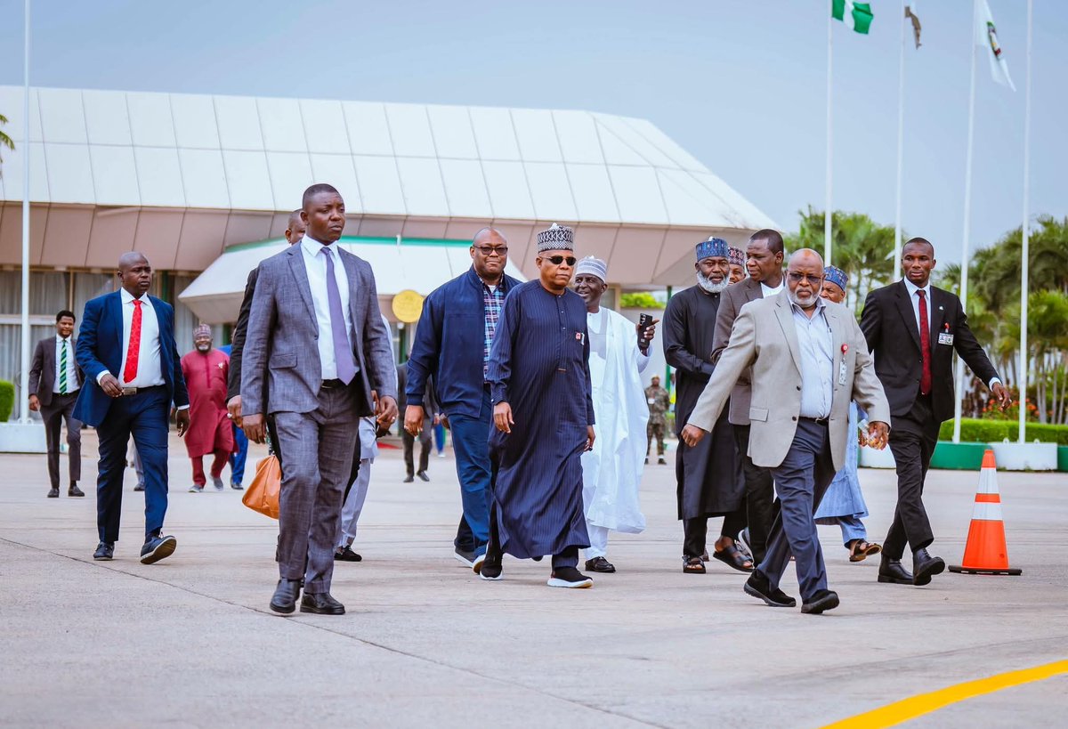 SadeeqKurbe's tweet image. STATE HOUSE PRESS RELEASE

VP @Shettima To Represent Nigeria At 2nd UN Food Systems Summit In Addis Ababa

The Vice President, Senator Kashim Shettima, has departed Abuja for Addis Ababa, the Ethiopian capital, to represent Nigeria at the second United Nations (UN) Food Systems…
