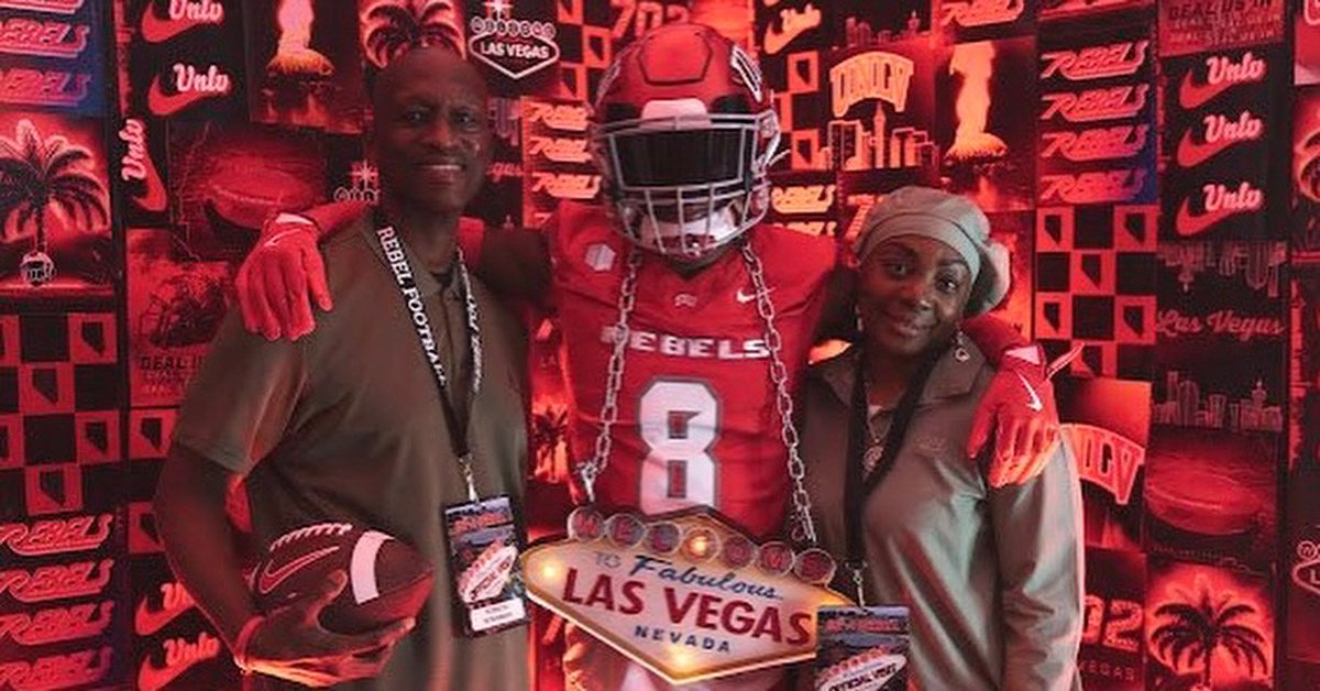 From Germantown Star to UNLV Recruit: Yasir Muhammad Lockdown DB Transition
 UNLV landed a true lockdown specialist in Tennessee’s own Yasir Muhammad. WR-turned-DB ➡️ Ballhawk instincts 🔒 SEC-level upside.
Backed by @SupremeAthleticsInc, Yasir’s story is just beginning. 🔥