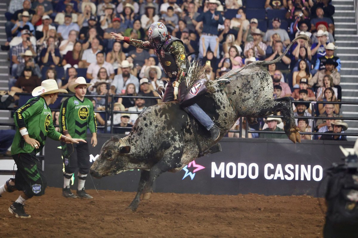 Tom Grason tweet media