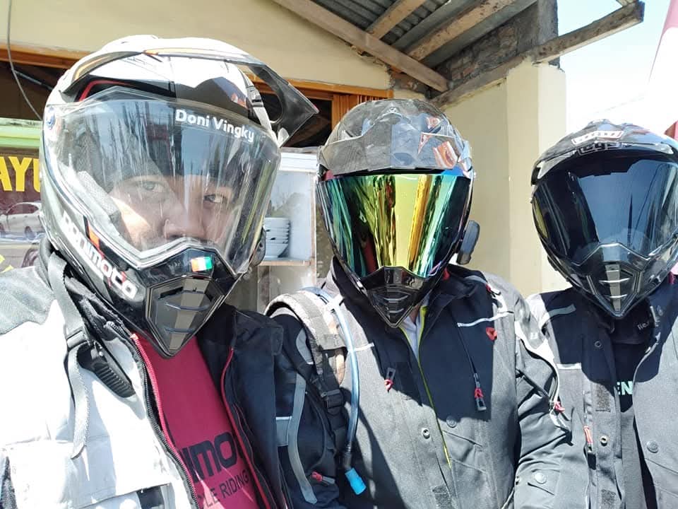 duniaweb3's tweet image. Dulu jika lagi mumet, tinggal tulis digroup WA yuk kita momotoran.

Foto : momotoran,  lampung 2018